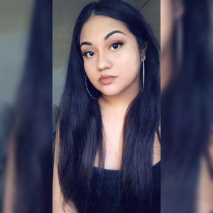 Meet your Posher, Sandy